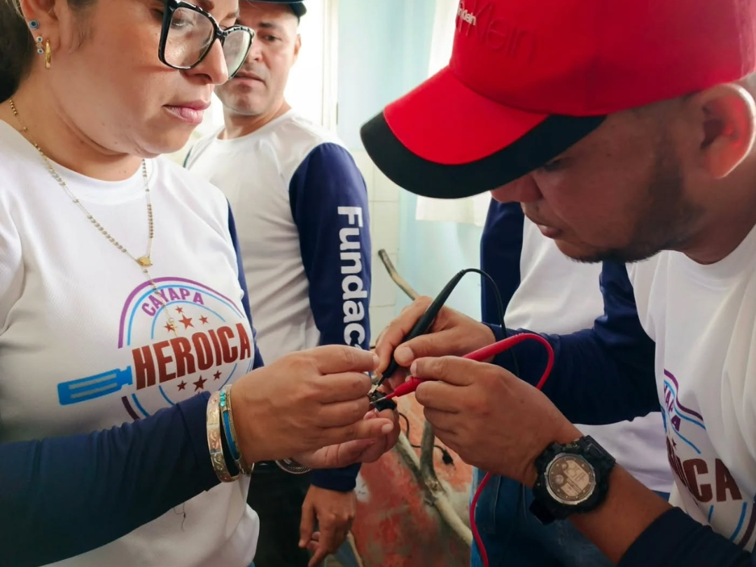 La Cayapa Heroica fortalece el CPT II Gran Mariscal y la U.E Especial Cumaná.
