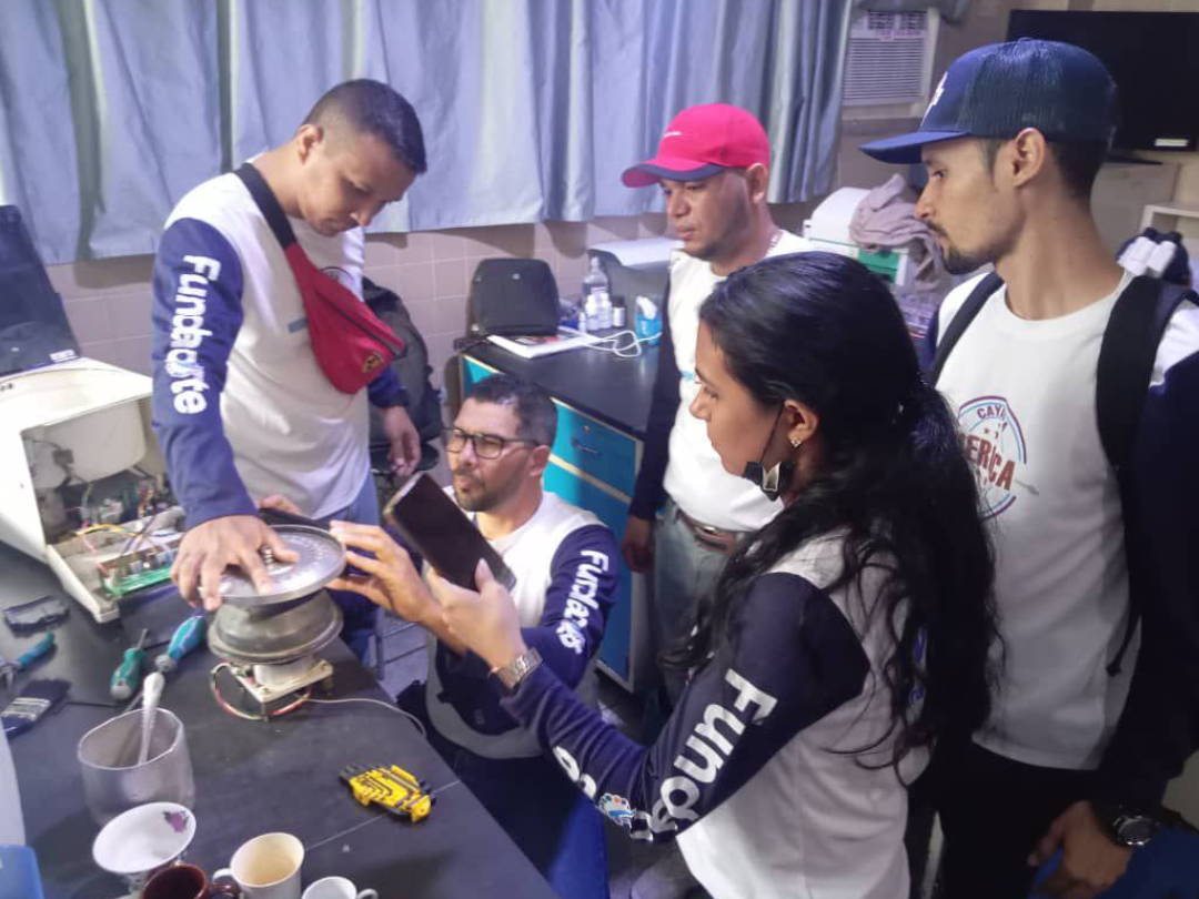Cayapa Heroica garantiza el óptimo funcionamiento de equipos médicos en centros de salud de Cumaná.