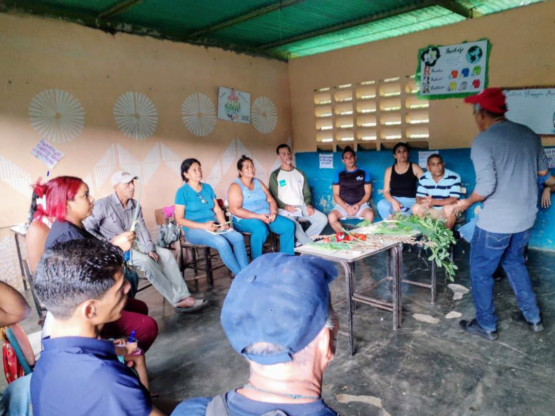 Alianza Científico-Campesina refuerza saberes en núcleo Semillerista de Río El Pilar