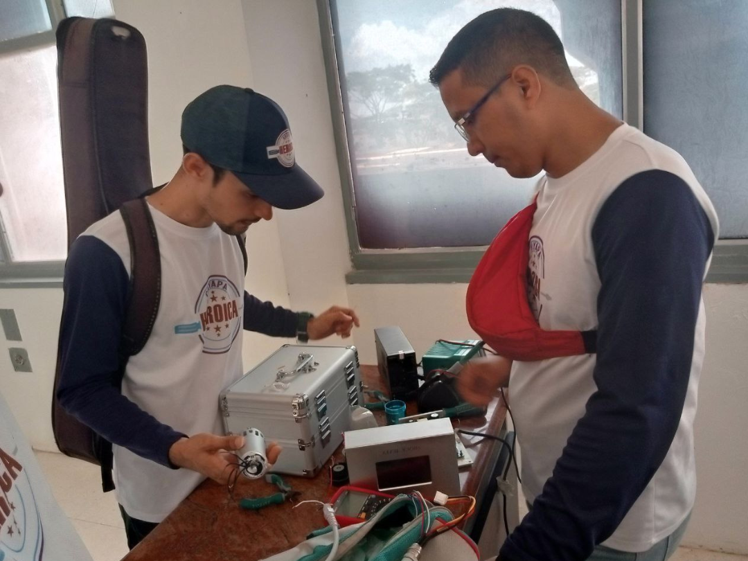 Cayapa Heroica culmina labores en el área de neonatología del HUAPA.