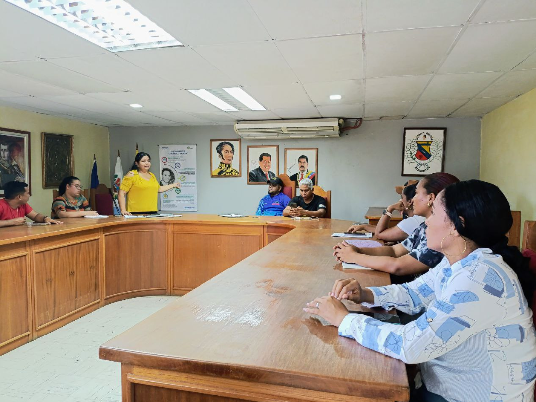 Gran Misión Ciencia, Tecnología e Innovación Humberto Fernández-Morán organiza promotores comunales en el municipio Bolívar del estado Sucre.