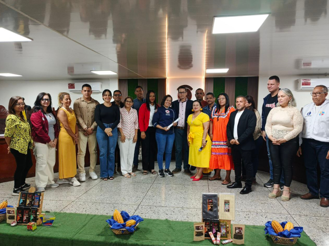Municipio Sucre celebra el Día Internacional del Chocolate con reconocimiento al cacao como patrimonio local