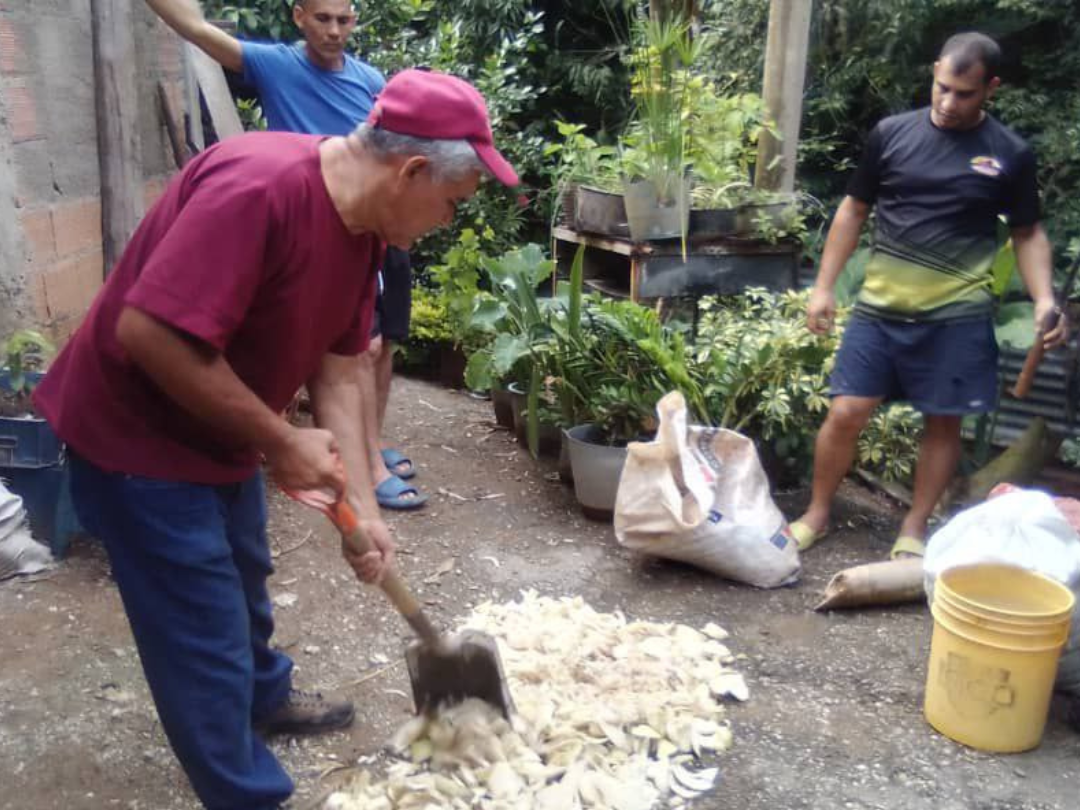 Fundacite Sucre capacita a productores de Rivilla en agroecología y abonos orgánicos