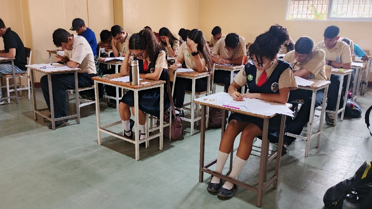 48 estudiantes sucrenses participan en la Fase II de las Olimpiadas Venezolanas de Nanotecnología 2026